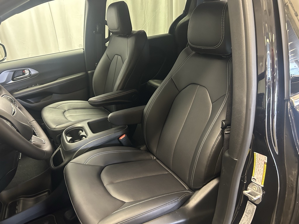 new 2026 Chrysler Pacifica car, priced at $47,505