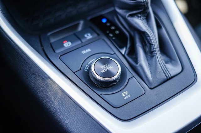 used 2024 Toyota RAV4 Hybrid car, priced at $32,492