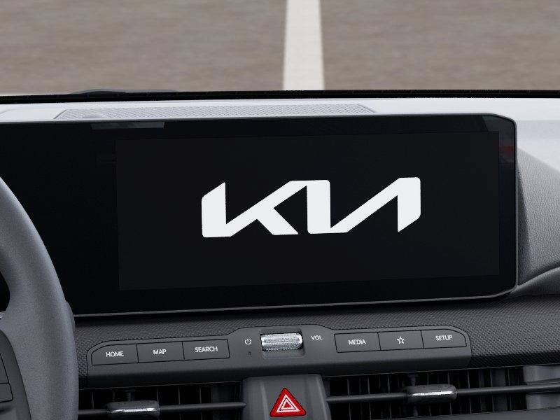 2025 Kia K4 LXS photo 16