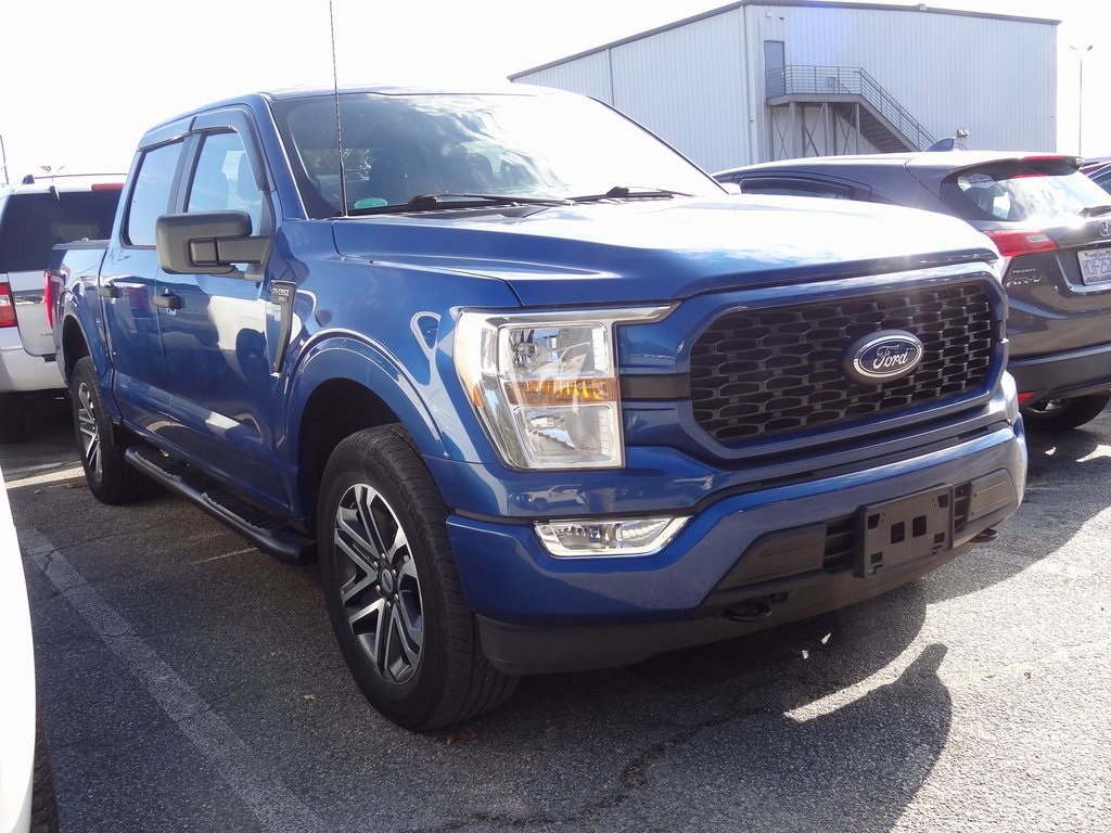 2022 Ford F-150 XL's photo