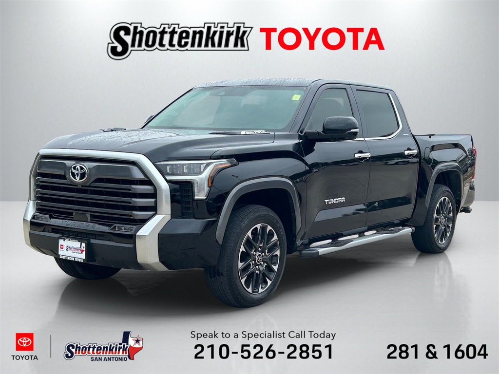 2023 Toyota Tundra Limited's photo