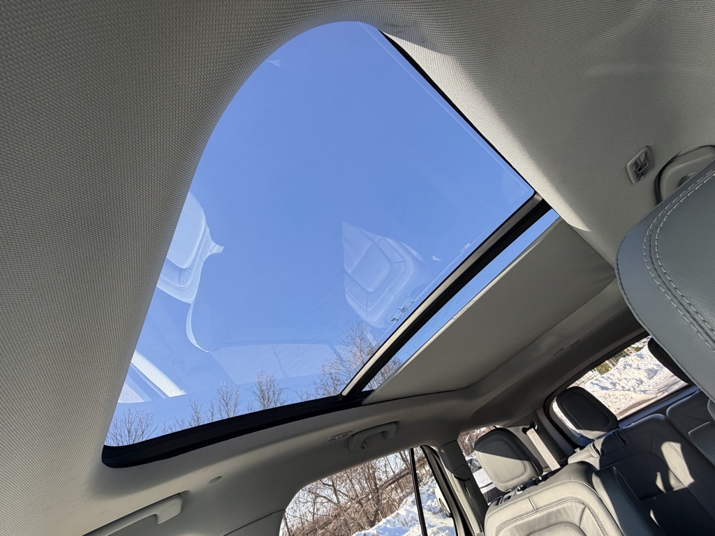 used 2020 Lincoln Aviator car, priced at $30,903