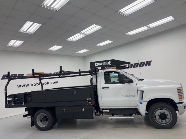 new 2024 Chevrolet Silverado MD car, priced at $62,346