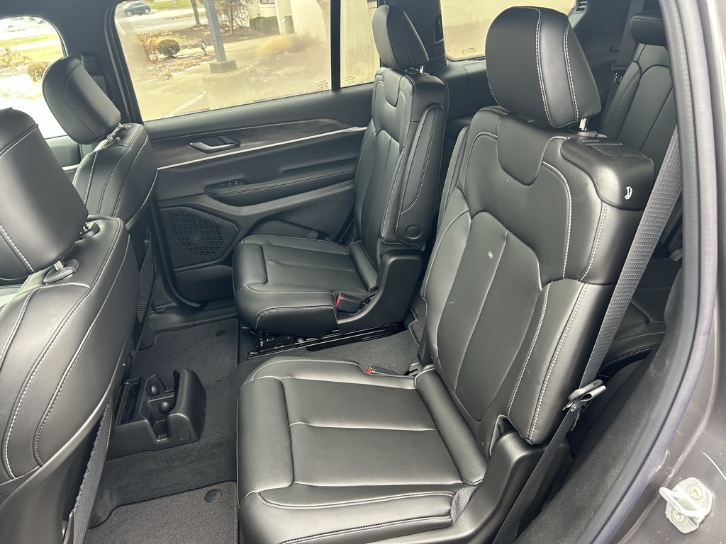 new 2025 Jeep Grand Cherokee L car, priced at $49,470