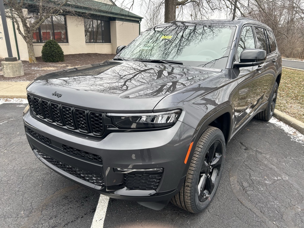 new 2025 Jeep Grand Cherokee L car, priced at $49,470