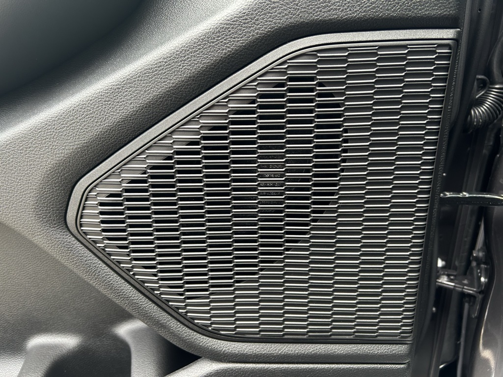 new 2025 Jeep Grand Cherokee L car, priced at $49,470