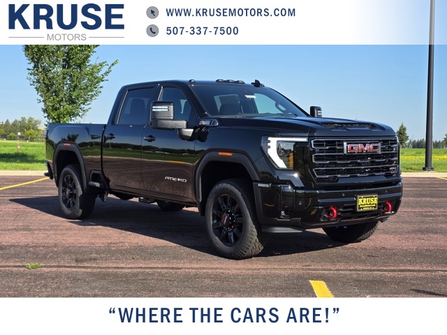2025 GMC Sierra 3500HD 4WD Crew Cab Standard Bed AT4
