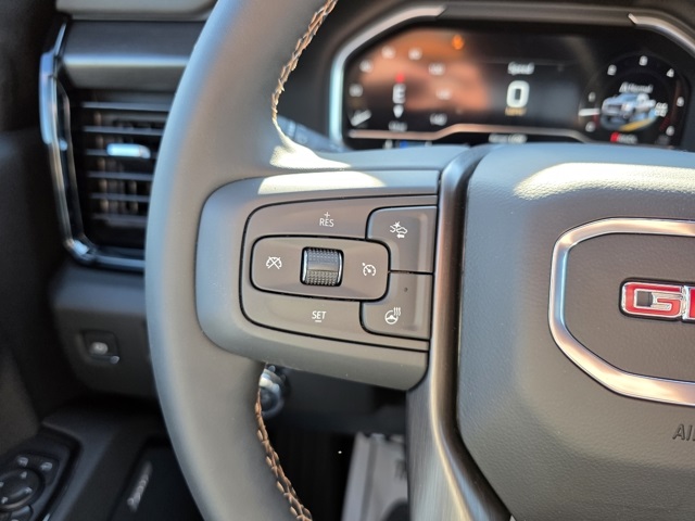 2025 GMC Sierra 3500HD 4WD Crew Cab Standard Bed AT4