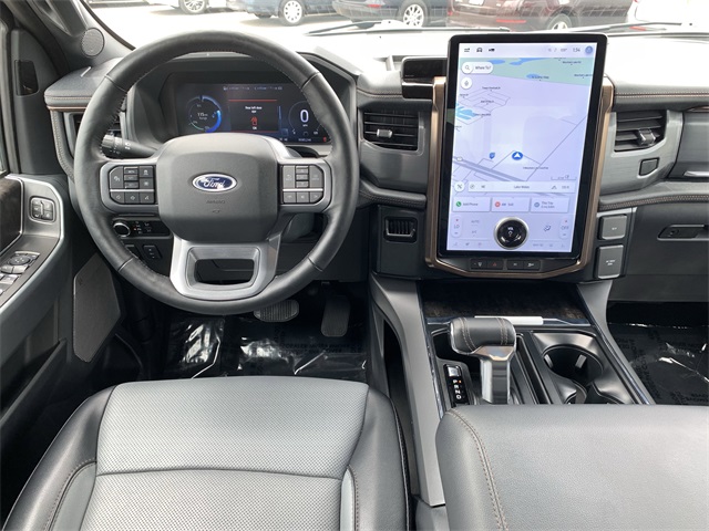 2023 Avalanche Ford F-150 Lightning Lariat AWD Truck