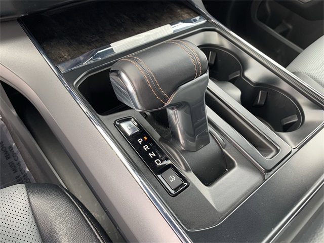 2023 Avalanche Ford F-150 Lightning Lariat AWD Truck