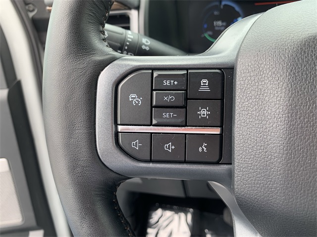 2023 Avalanche Ford F-150 Lightning Lariat AWD Truck