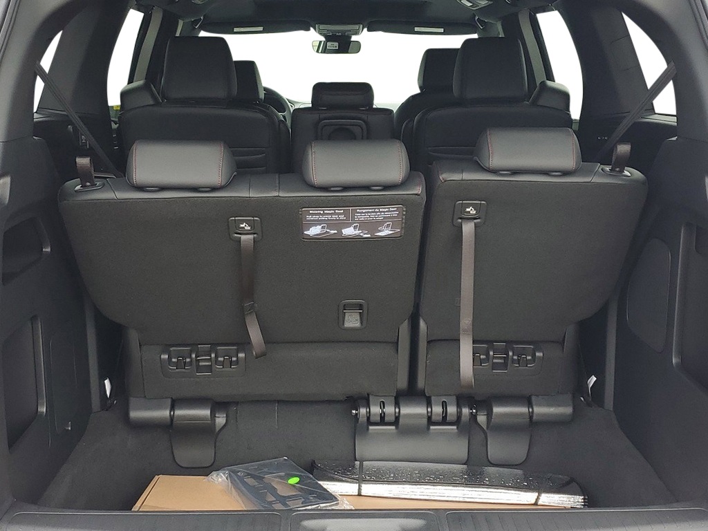 2025 Honda Odyssey Sport-L Sports Van FWD 24