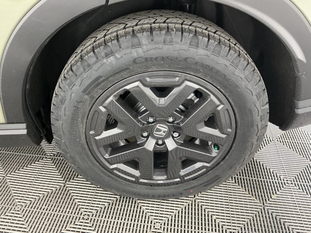 new 2026 Honda CR-V Hybrid car, priced at $40,705