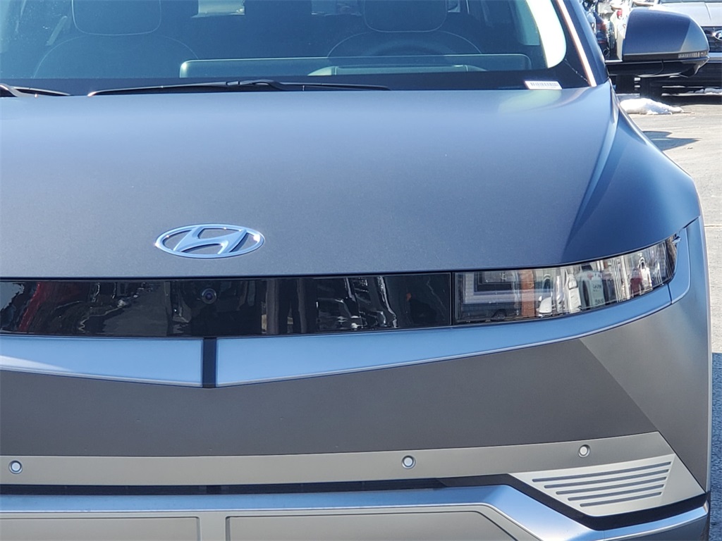 new 2024 Hyundai IONIQ 5 car, priced at $38,986