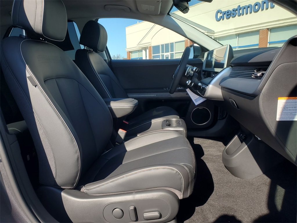 new 2024 Hyundai IONIQ 5 car, priced at $38,986