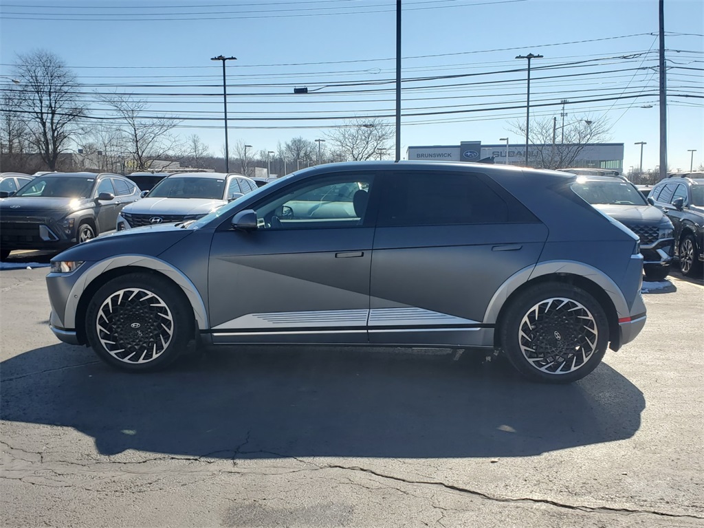new 2024 Hyundai IONIQ 5 car, priced at $38,986