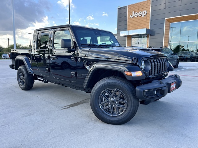 2025 Jeep Gladiator Sport S's photo
