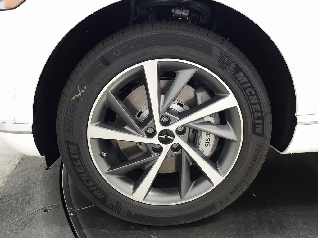 2026 Genesis GV80 2.5T AWD photo 4