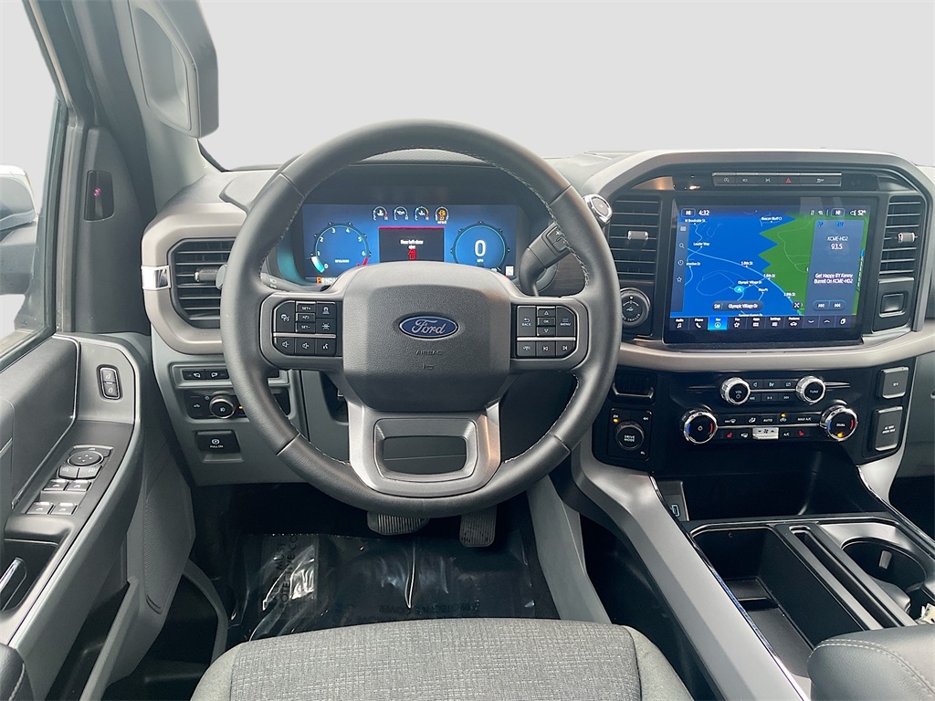 2024 Ford F-150 XLT photo 22