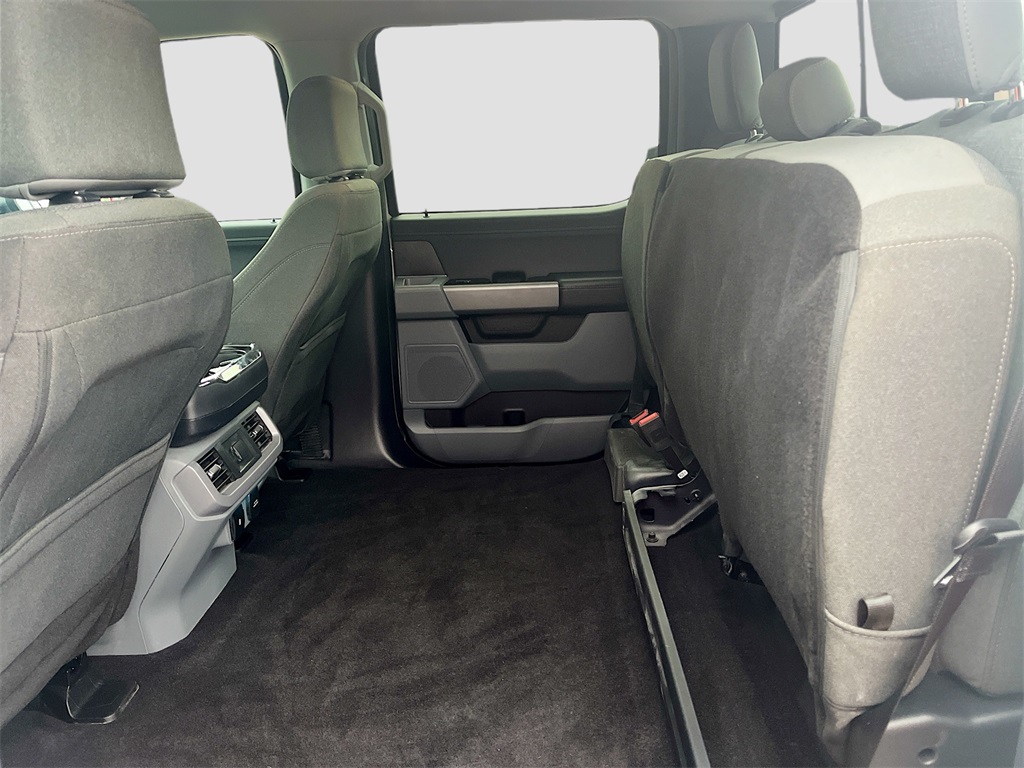 2024 Ford F-150 XLT photo 24