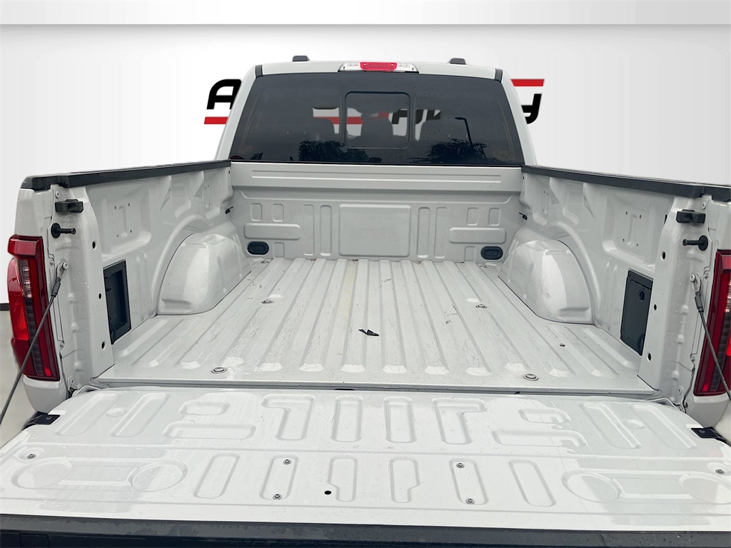 2024 Ford F-150 XLT photo 25