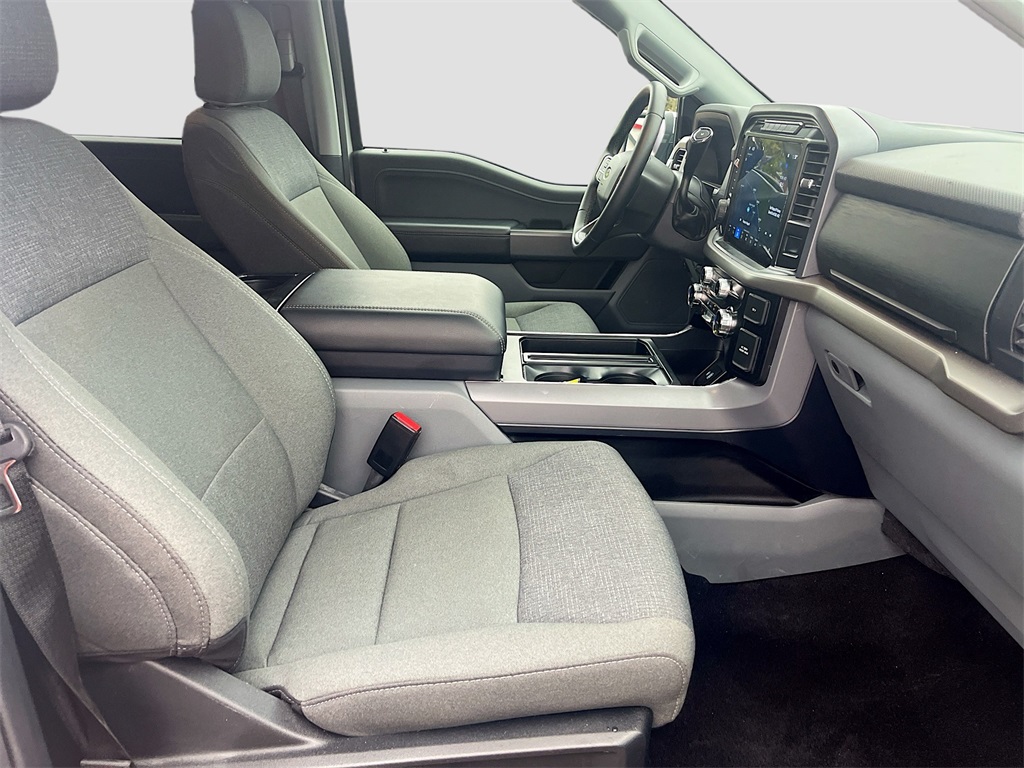 2024 Ford F-150 XLT photo 27