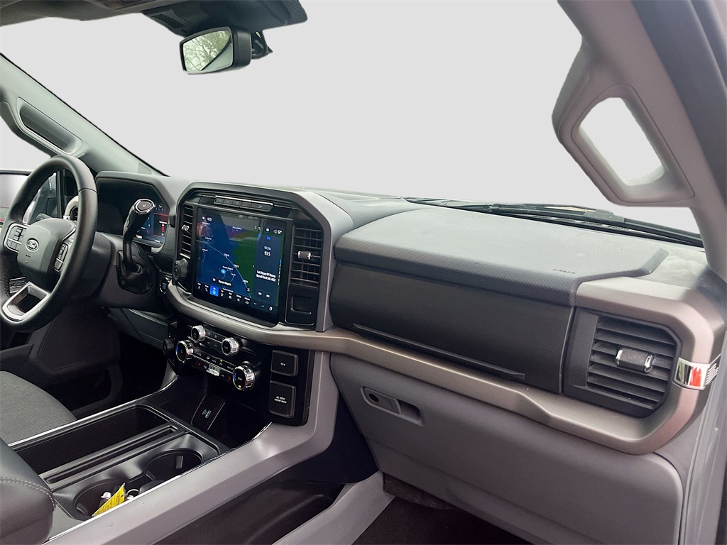 2024 Ford F-150 XLT photo 28