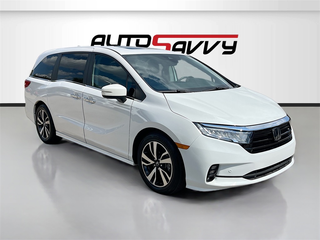 2024 Honda Odyssey Touring's photo