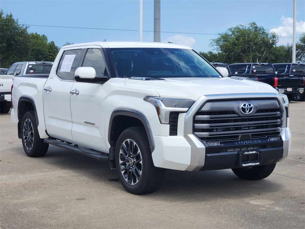 2024 Toyota Tundra Limited photo 3