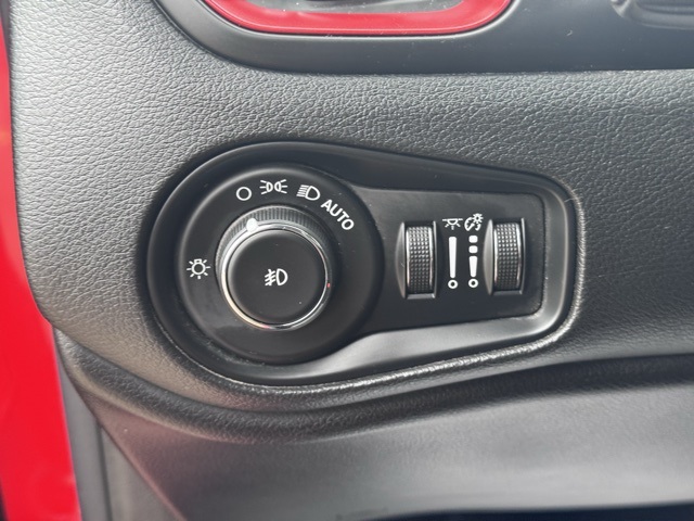 2015 Jeep Renegade Trailhawk