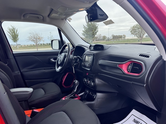 2015 Jeep Renegade Trailhawk