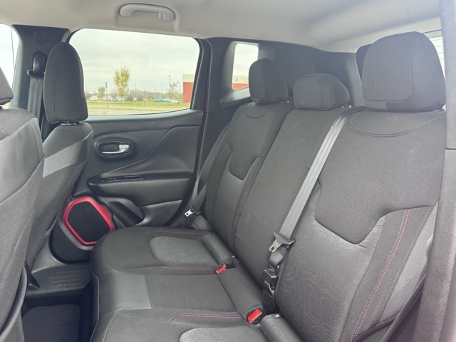 2015 Jeep Renegade Trailhawk