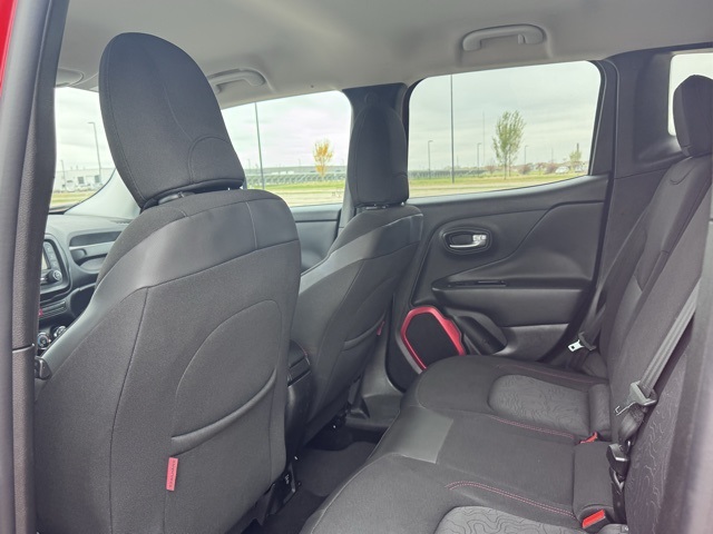 2015 Jeep Renegade Trailhawk