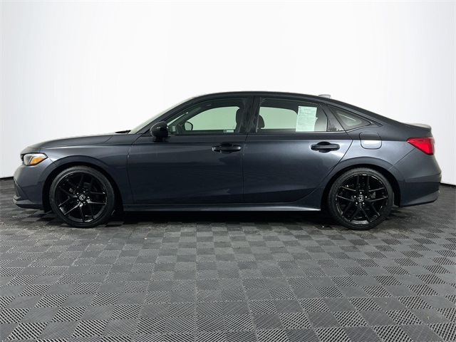 2023 Honda Civic Sport photo 2