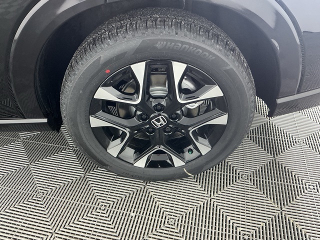 new 2026 Honda HR-V car, priced at $33,000