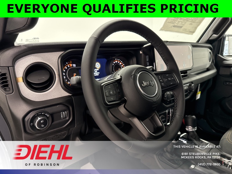 2025 Jeep Gladiator Willys photo 15