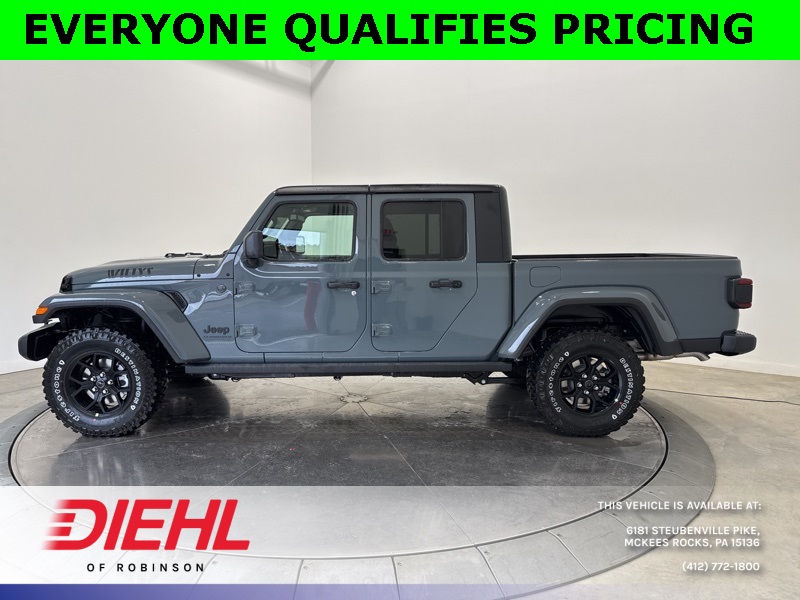 2025 Jeep Gladiator Willys photo 4