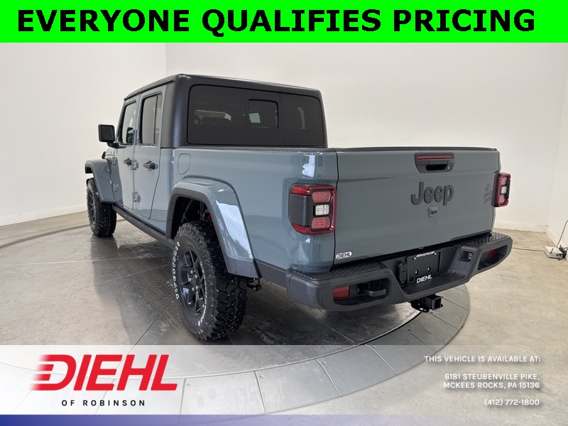2025 Jeep Gladiator Willys photo 5