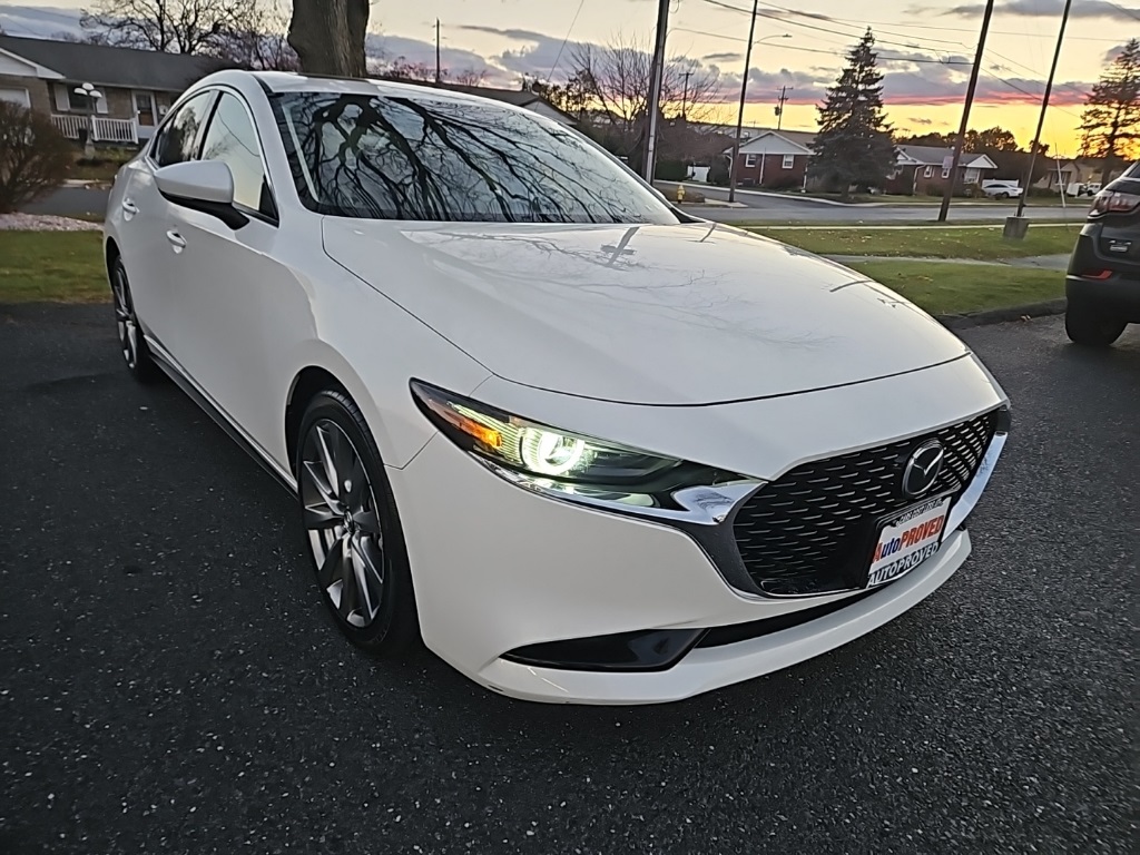 2022 Mazda Mazda3 Premium