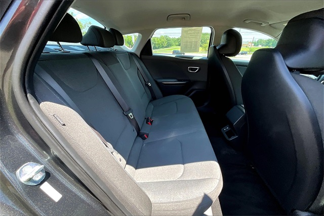 2025 Interstellar Gray Kia K4 LXS FWD Sedan