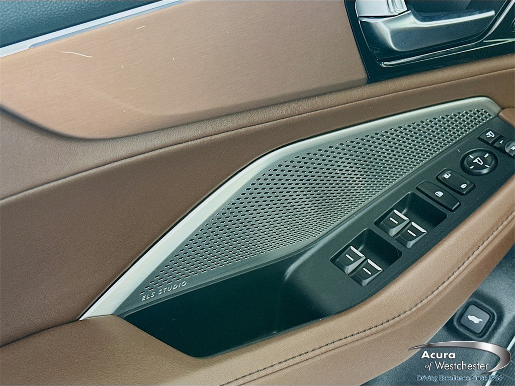 used 2023 Acura MDX car, priced at $40,399