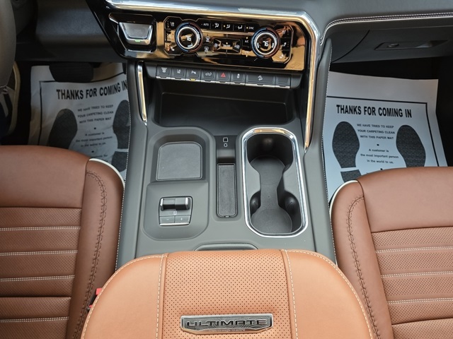 2025 GMC Sierra 3500HD Denali Ultimate