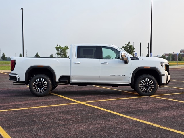 2025 GMC Sierra 3500HD Denali Ultimate