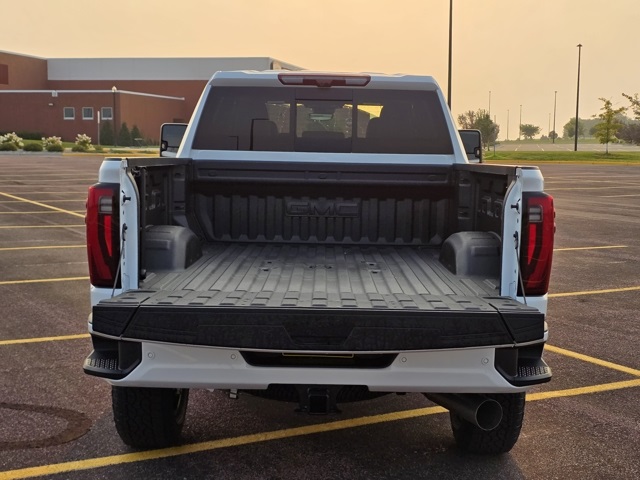 2025 GMC Sierra 3500HD Denali Ultimate