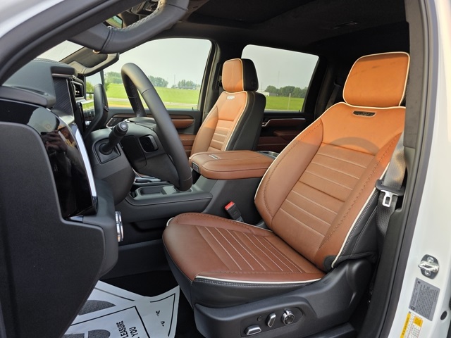 2025 GMC Sierra 3500HD Denali Ultimate