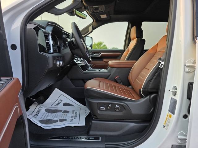 2025 GMC Sierra 3500HD Denali Ultimate