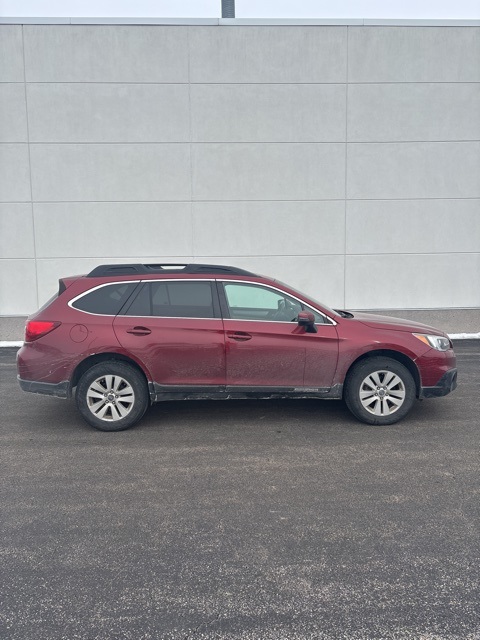 Used 2017 Subaru Outback 2.5i Premium 4D Sport Utility