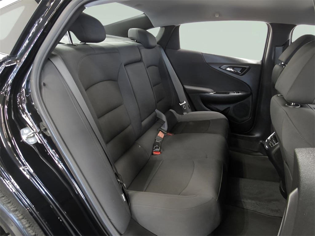 2022 Chevrolet Malibu 1LT photo 4