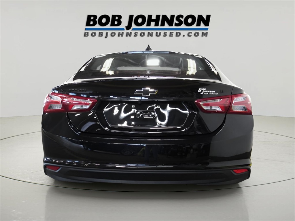 2022 Chevrolet Malibu 1LT photo 13