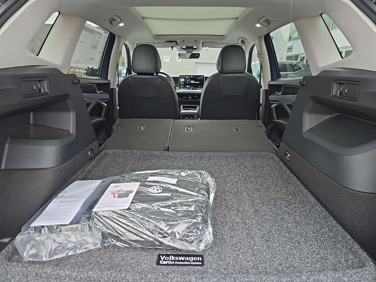 new 2026 Volkswagen Tiguan car, priced at $38,352